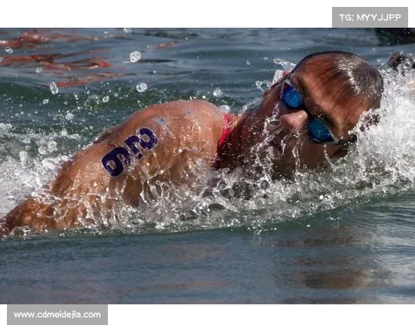 意大利名将帕尔特里涅里公开水域摘银后炮轰裁判称绕标阶段遭违规推挤