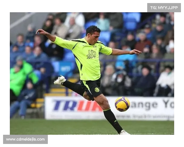 摩洛哥国脚埃尔阿祖齐租借加盟欧塞尔 穿14号战袍备战非洲杯